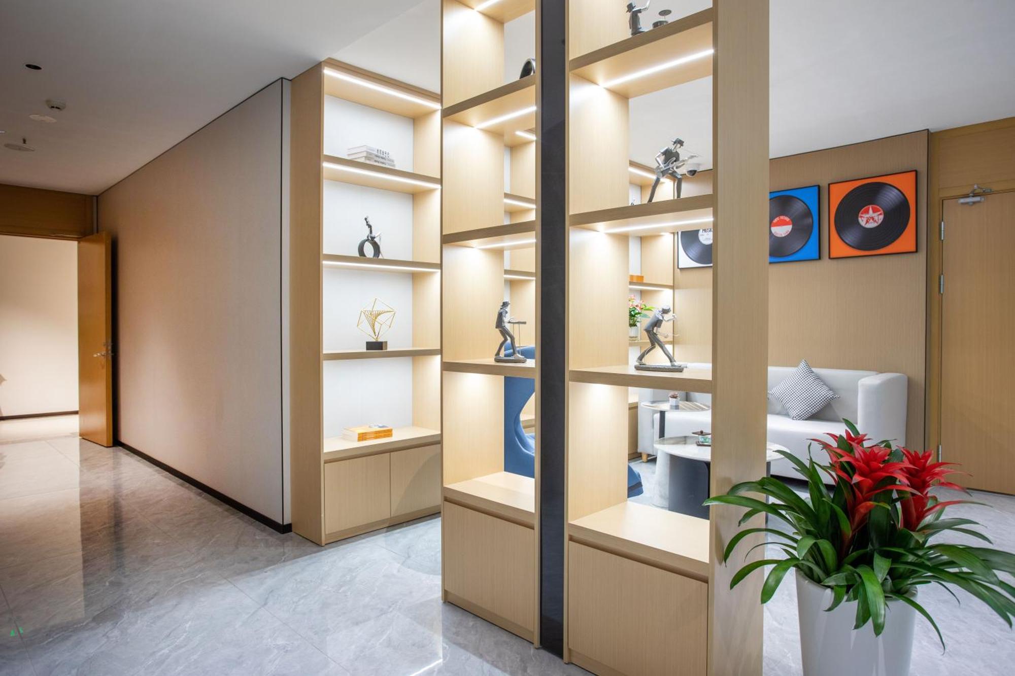 Vx Hotel Shanghai Yixian Road Dabaishu Экстерьер фото